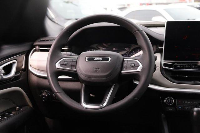 2025 Jeep Compass - $22,520