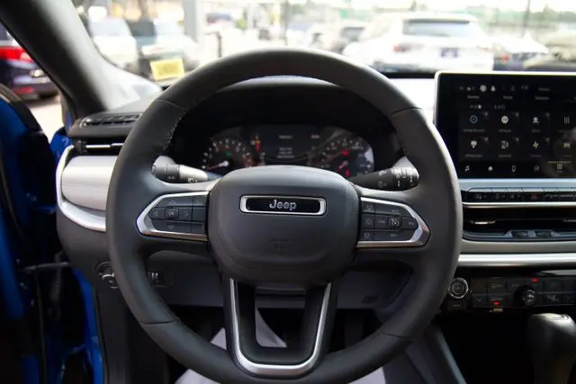 2025 Jeep Compass - $26,188