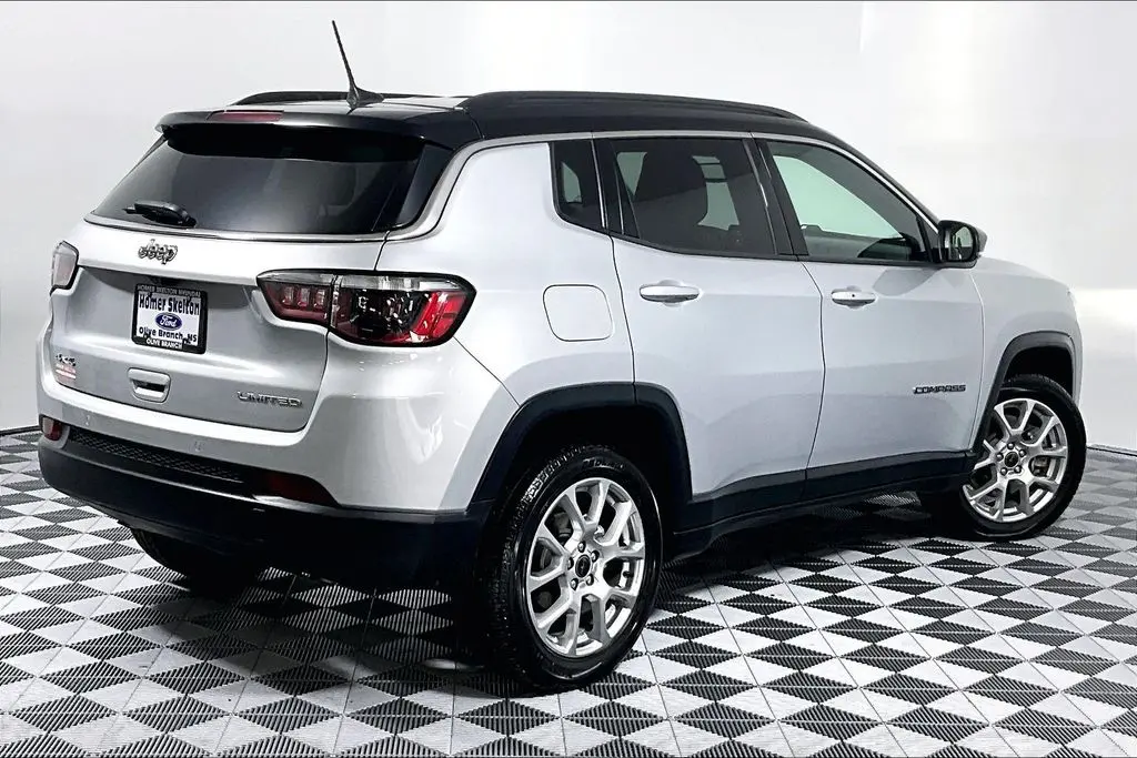 2025 Jeep Compass - $24,941