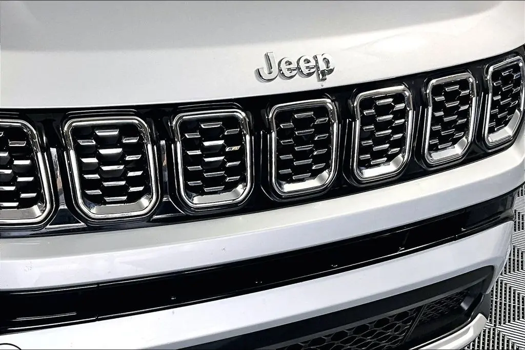 2025 Jeep Compass - $24,941