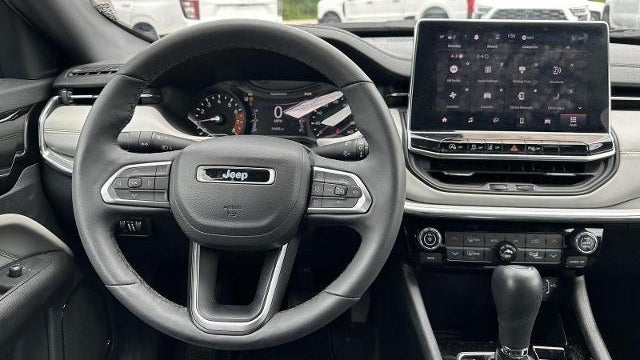2023 Jeep Compass (Red) Edition