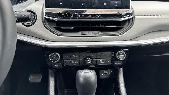 2023 Jeep Compass (Red) Edition