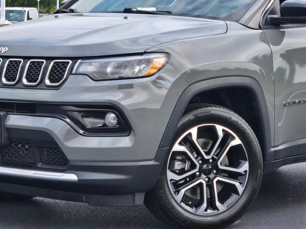 2024 Jeep Compass - $21,373