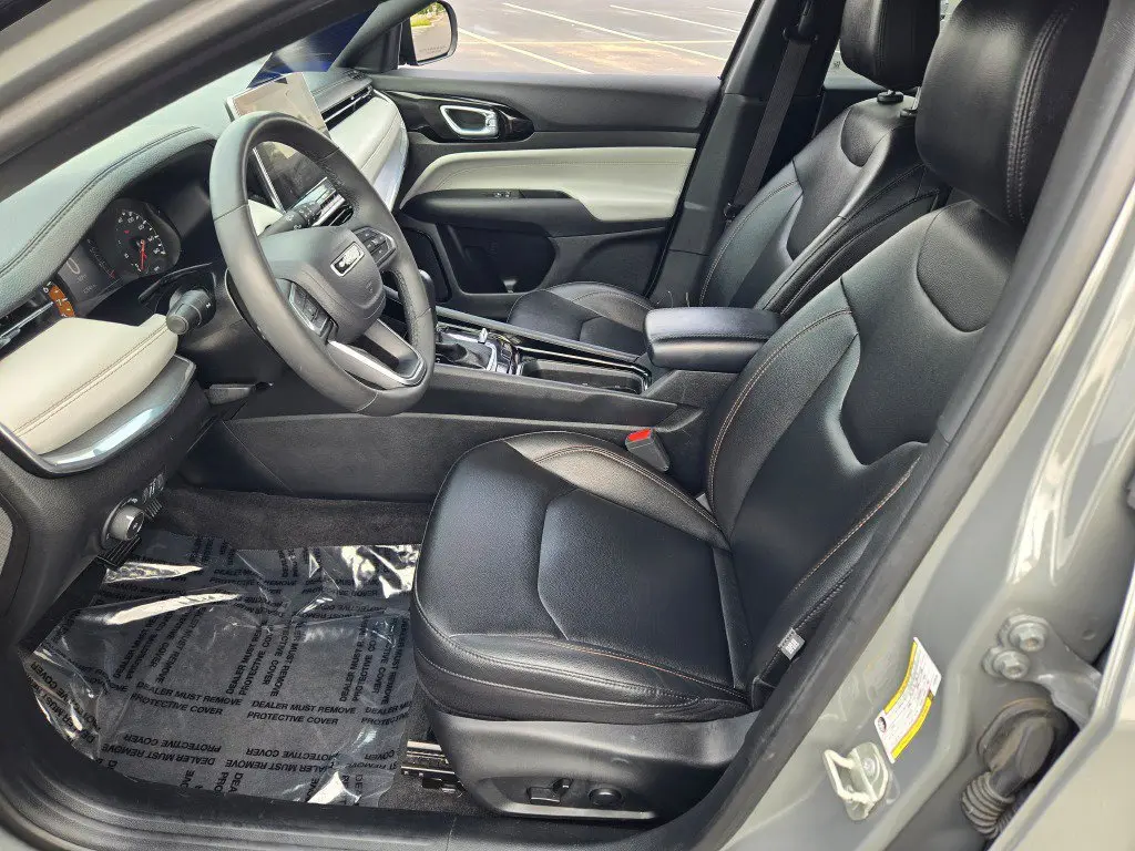 2024 Jeep Compass - $21,373