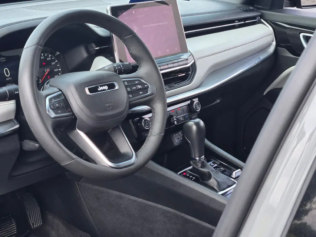 2024 Jeep Compass - $21,373