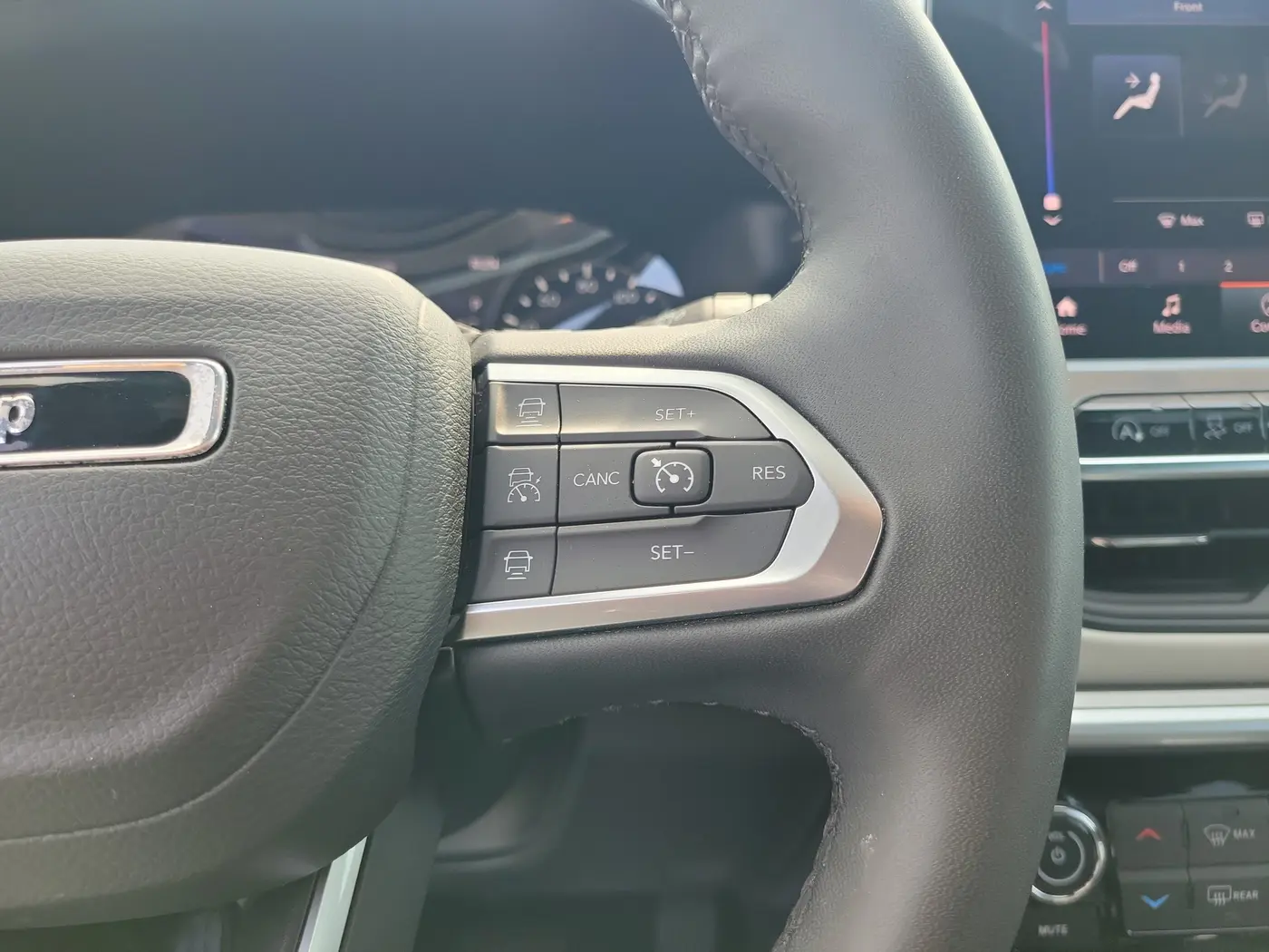 2025 Jeep Compass - $24,583