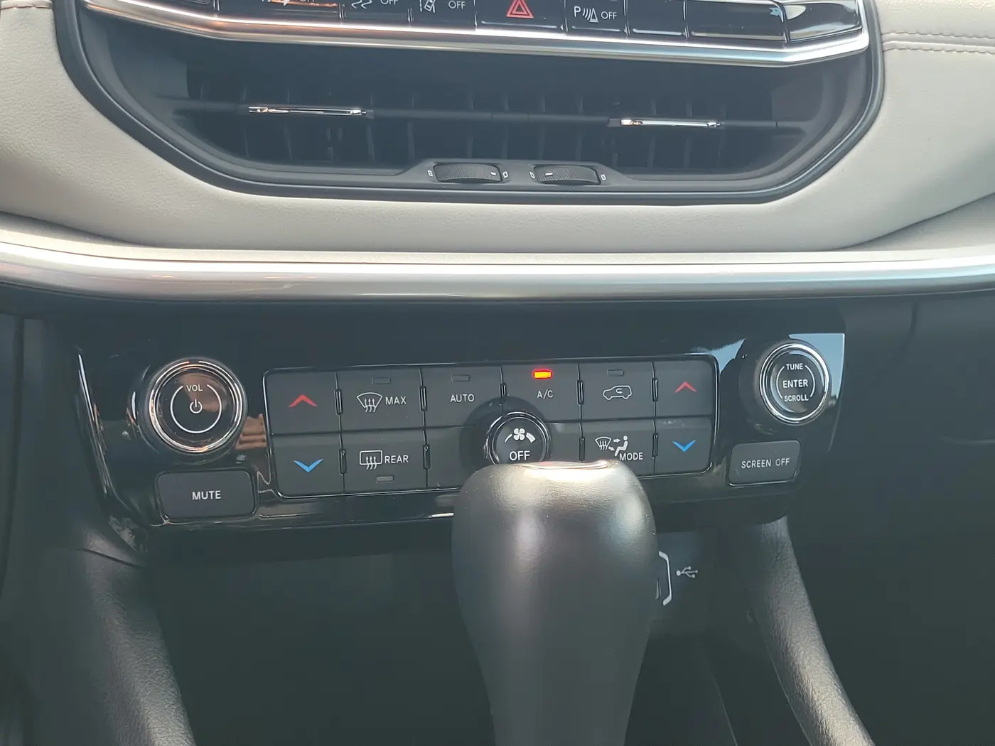 2025 Jeep Compass - $24,583