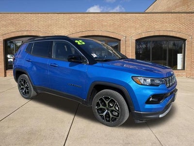 Photo of a 2025 Jeep Compass 4X4 Limited 4DR SUV for sale