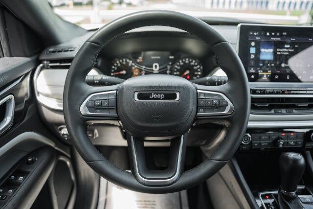 2025 Jeep Compass - $19,000