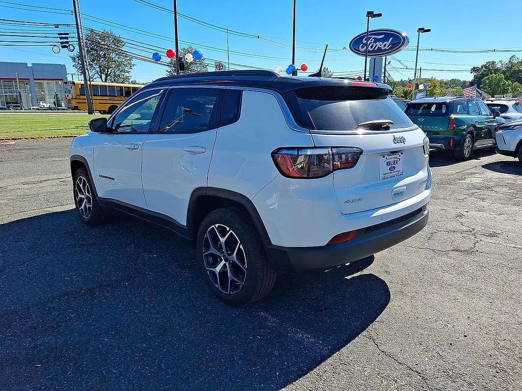 2025 Jeep Compass - $26,850