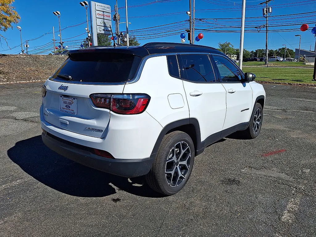 2025 Jeep Compass - $26,850