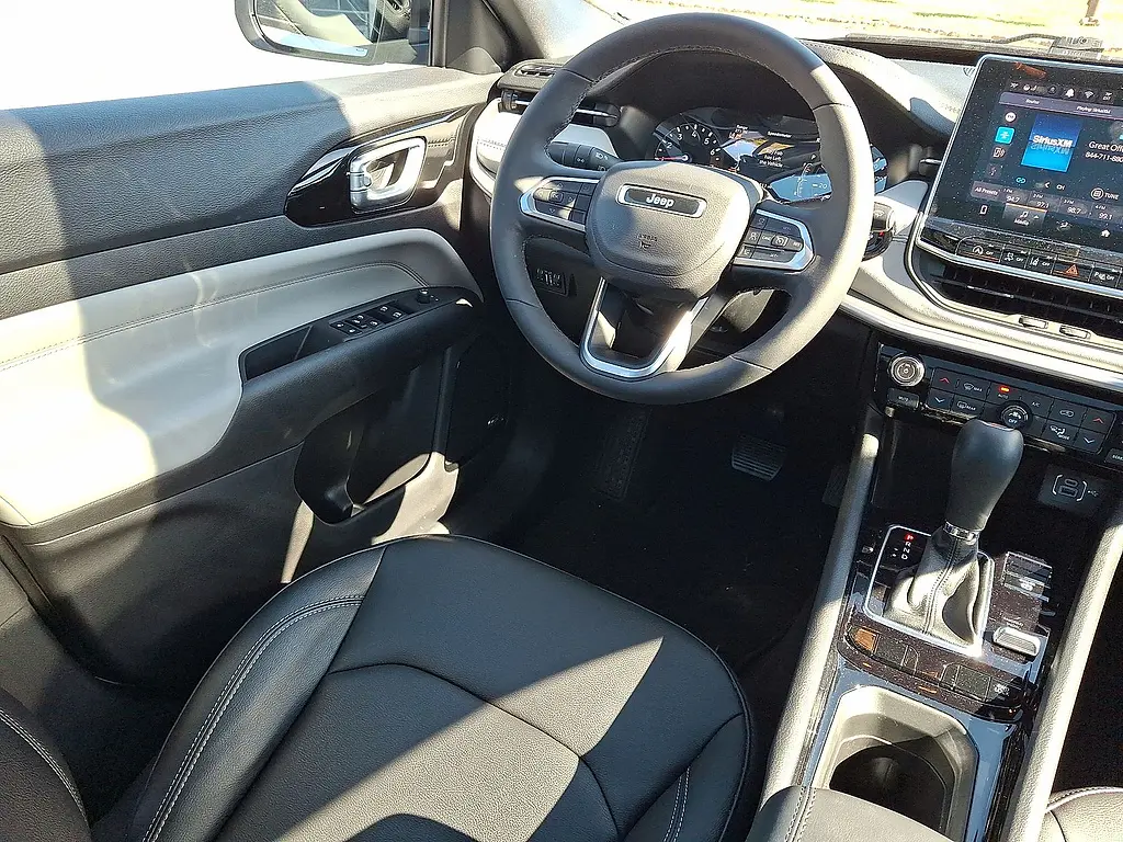 2025 Jeep Compass - $26,850