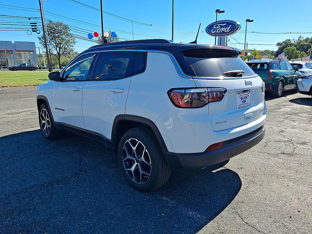 2025 Jeep Compass - $26,850