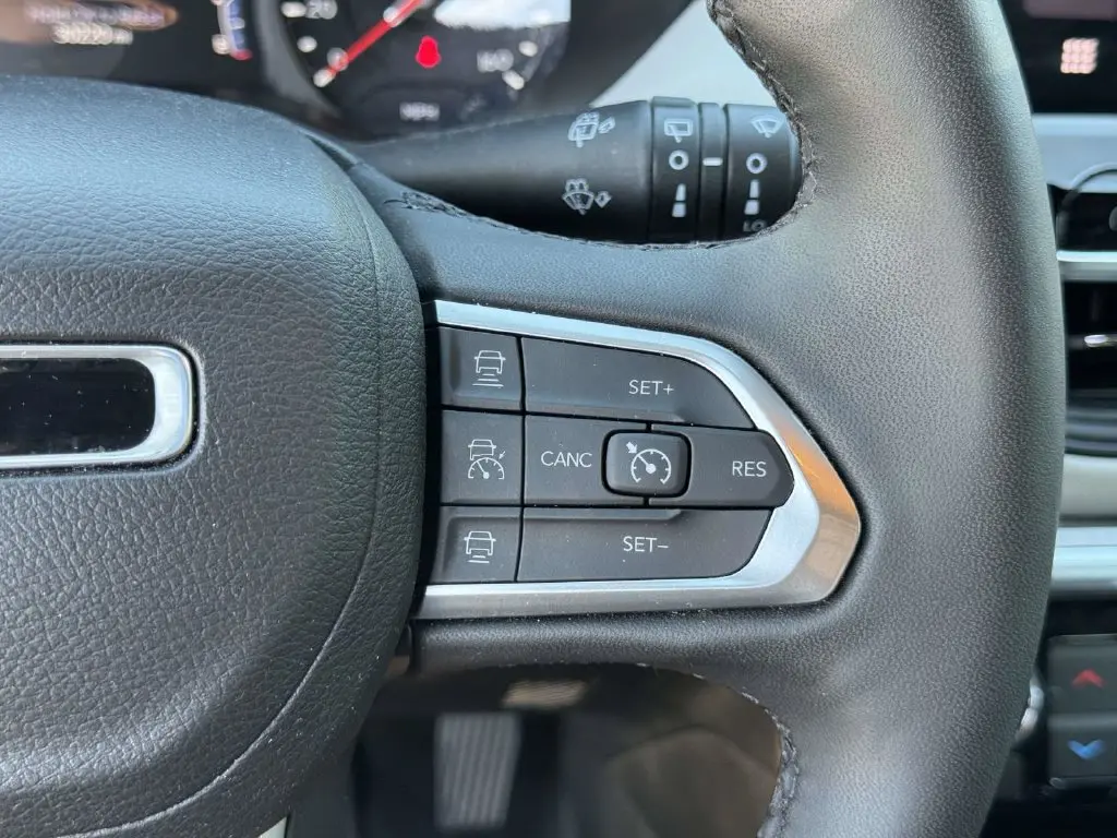 2025 Jeep Compass - $20,499