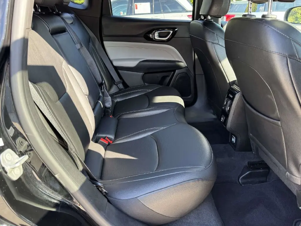 2025 Jeep Compass - $20,499