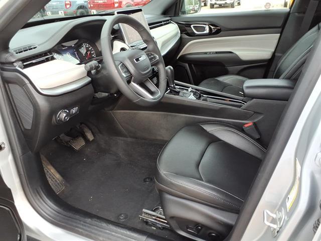 2025 Jeep Compass - $24,599
