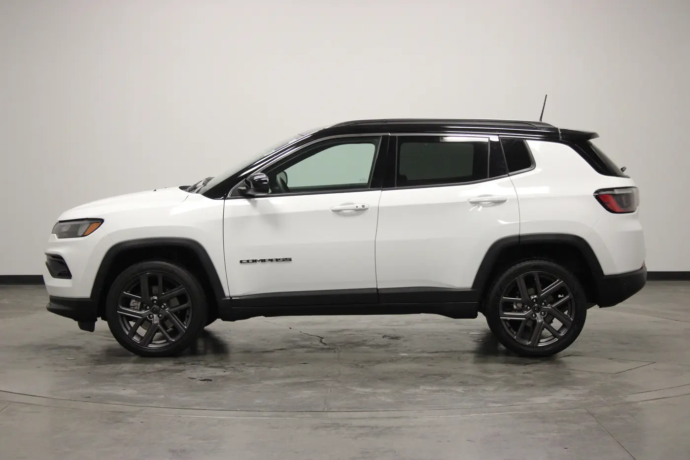 2026 Jeep Compass - $27,462