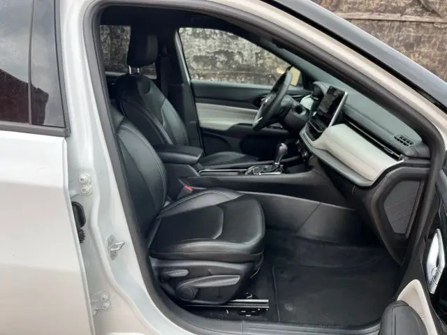 2025 Jeep Compass - $24,125