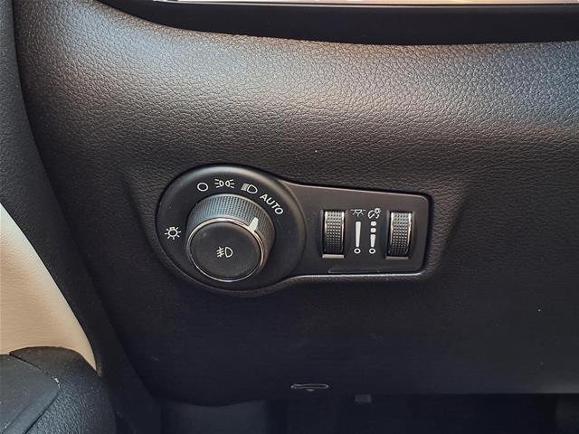 2025 Jeep Compass - $22,121