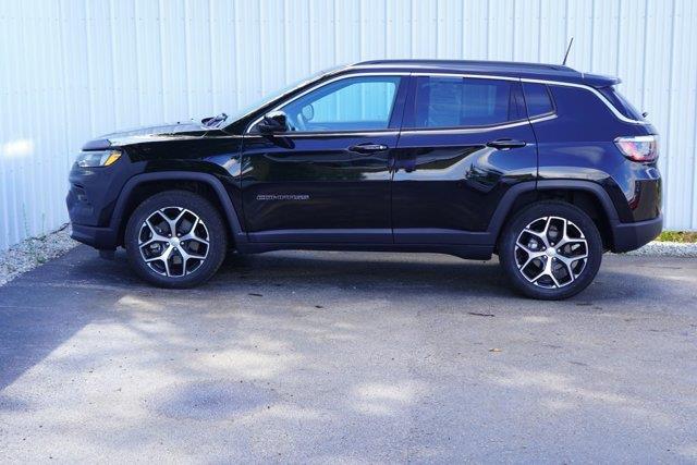 2024 Jeep Compass - $22,500