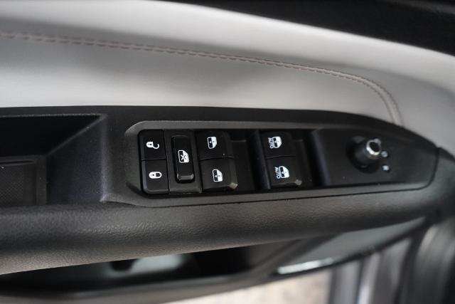 2024 Jeep Compass - $16,995