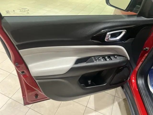 2025 Jeep Compass - $23,815