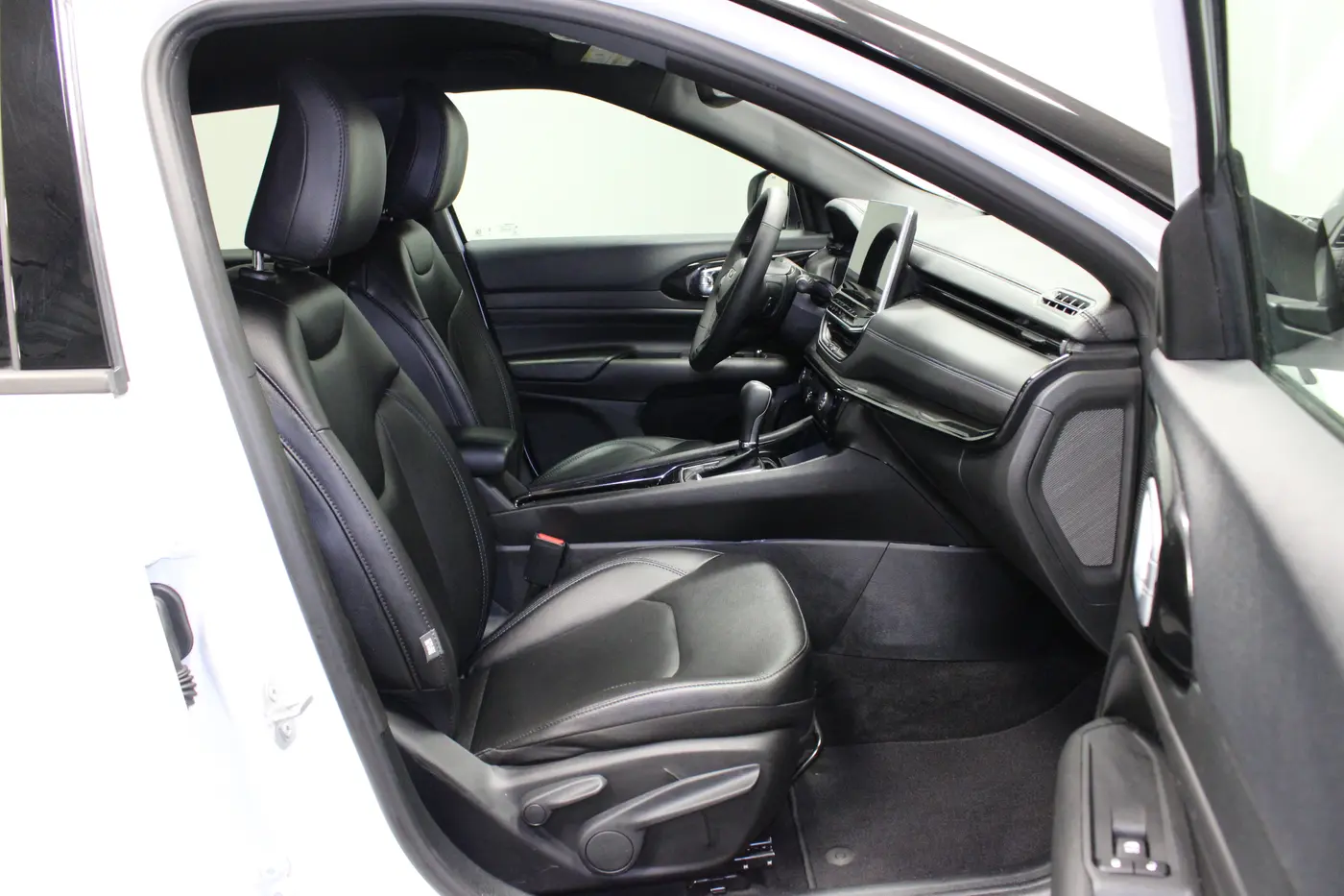2026 Jeep Compass - $26,962