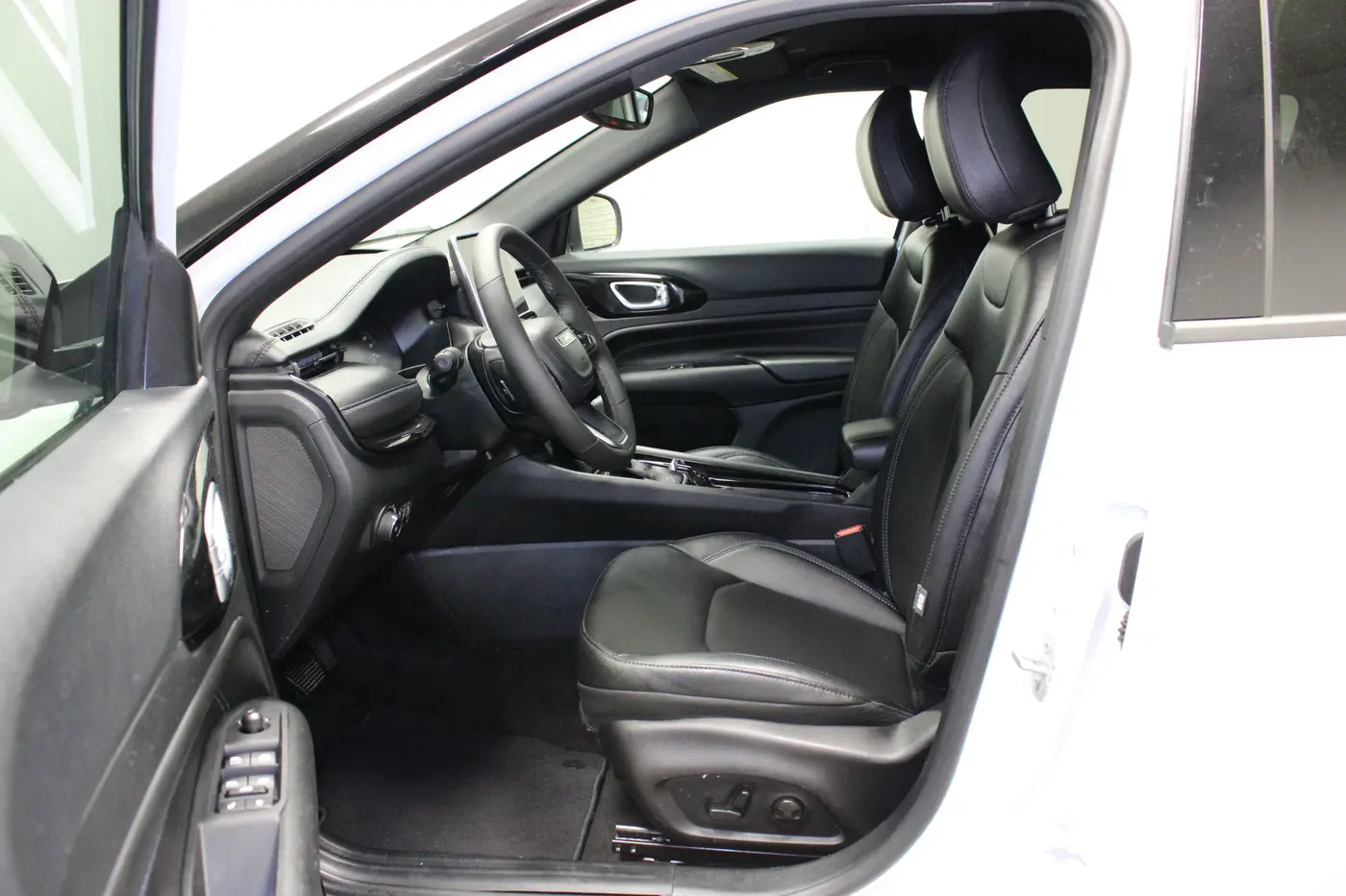 2026 Jeep Compass - $26,962