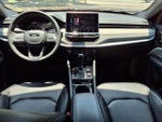 2025 Compass Thumbnail 11