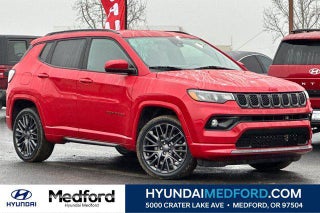 2023 Jeep Compass with Redline Pearlcoat Exterior