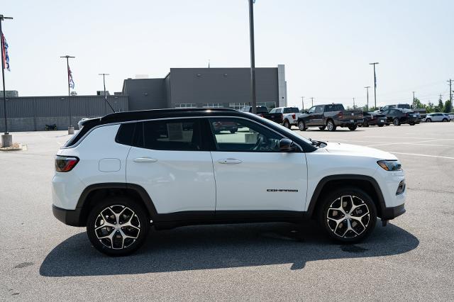 2024 Jeep Compass - $19,900