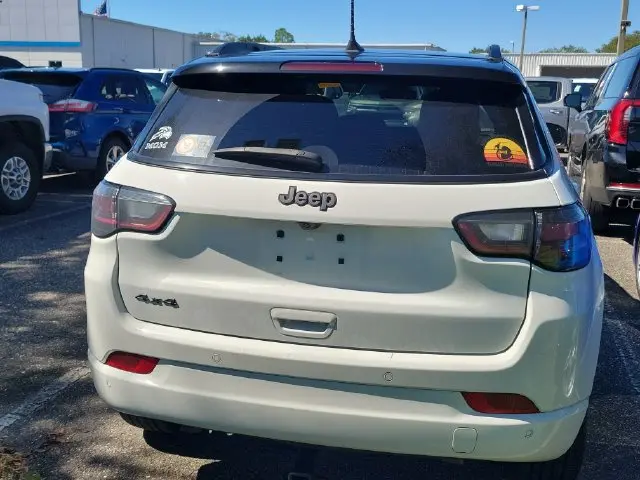 2024 Jeep Compass - $21,994