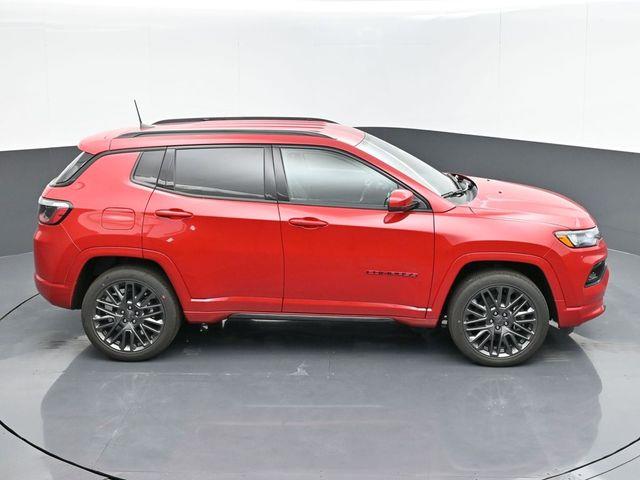 2024 Jeep Compass - $21,984