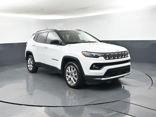 2025 Jeep Compass - $19,250