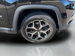 2025 Compass Thumbnail 28