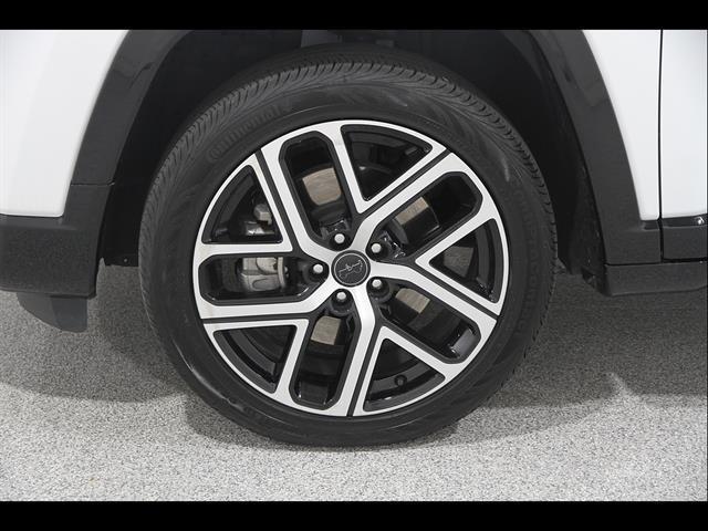 2025 Jeep Compass - $24,500