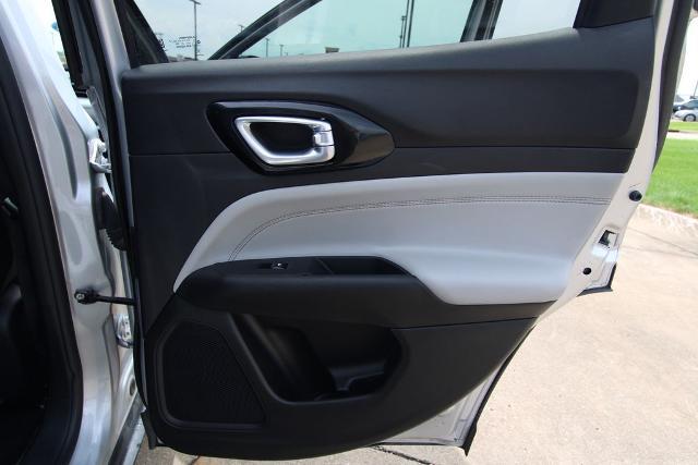 2025 Jeep Compass - $23,333