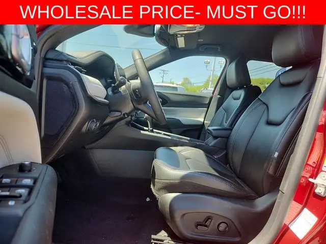 2025 Jeep Compass - $20,400