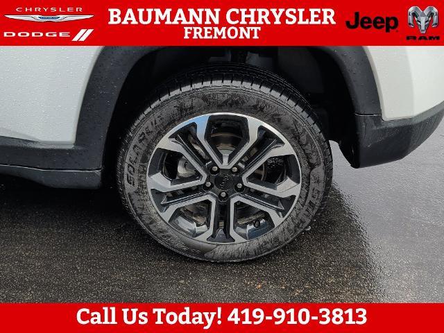 2023 Jeep Compass - $21,100