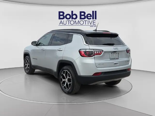 2024 Jeep Compass - $18,496