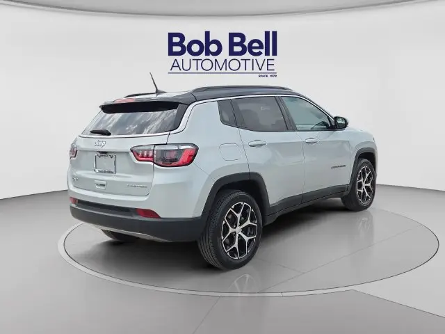 2024 Jeep Compass - $18,496