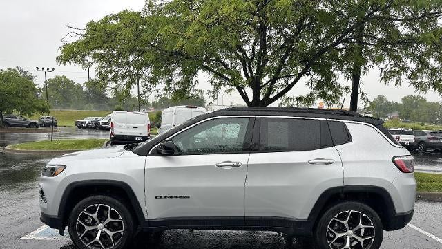 2024 Jeep Compass (Red) Edition