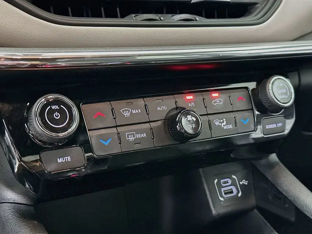 2024 Jeep Compass - $23,057