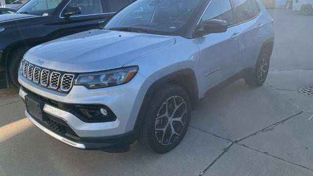 Preowned 2024 Jeep Compass Limited for Sale