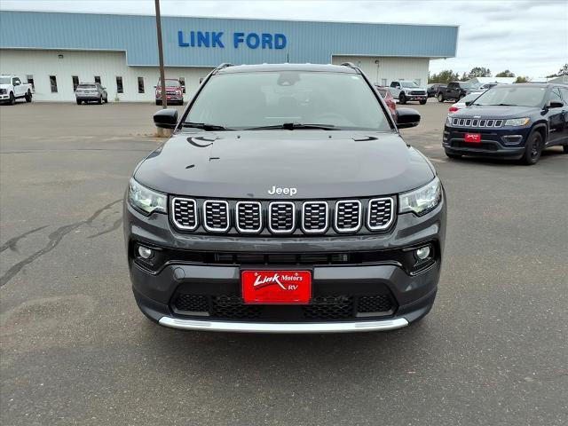 2024 Jeep Compass - $27,300