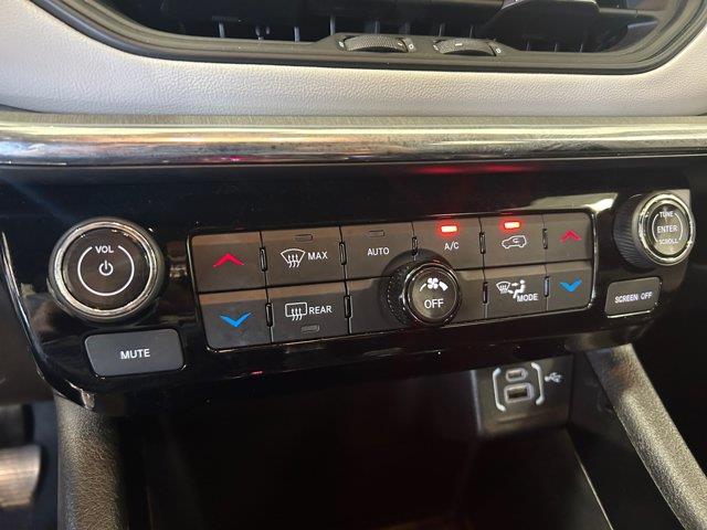 2024 Jeep Compass - $24,995