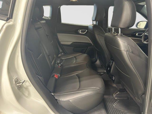 2024 Jeep Compass - $24,995