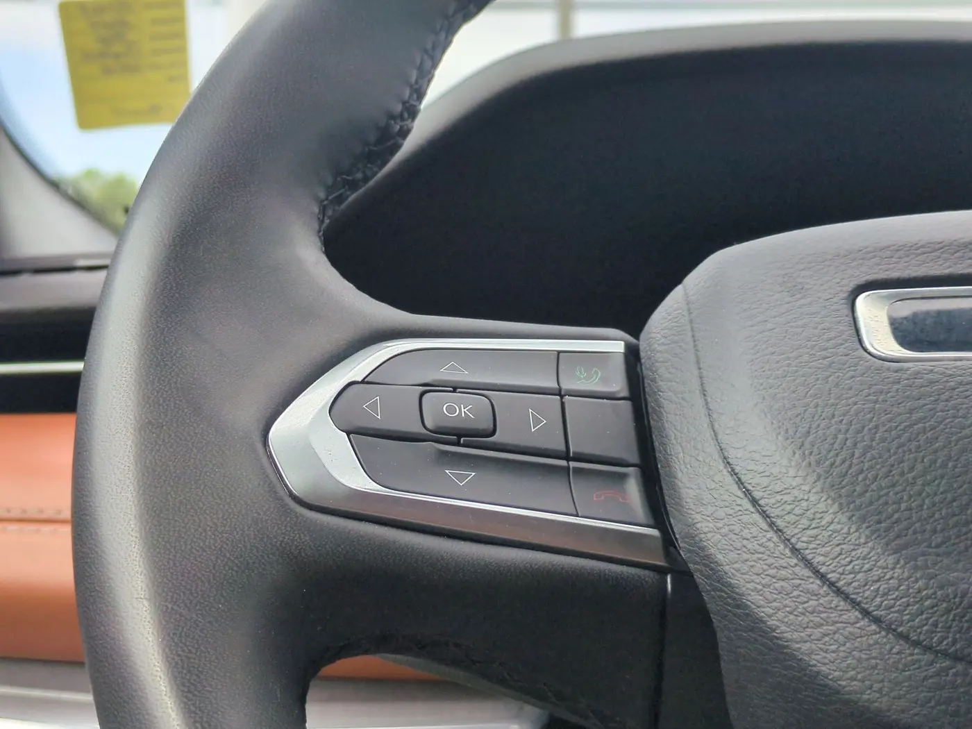 2024 Jeep Compass - $20,817