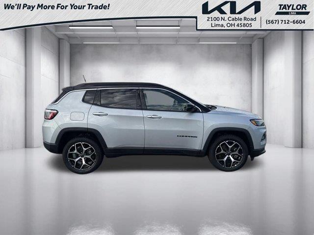 2025 Jeep Compass - $21,202