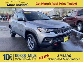 2022 Jeep Compass with Billet Silver Exterior